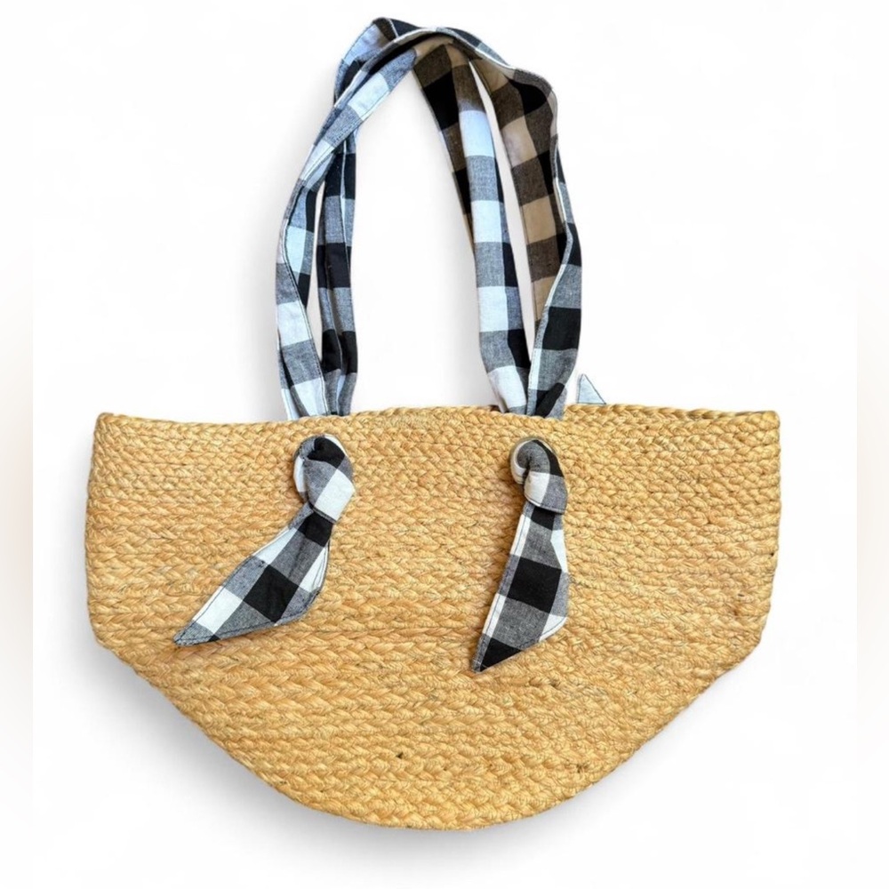 SHIRALEAH CHICAGO jute bucket tote with black and white checked knotted handles.